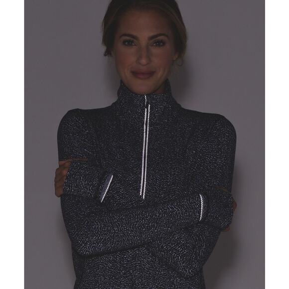 Lululemon Heathered Black 1/2 Zip Long Sleeve Pullover size 10 - Picture 3 of 11